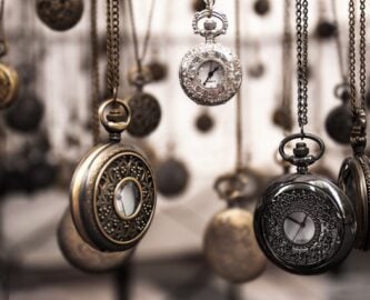 hanging clocks