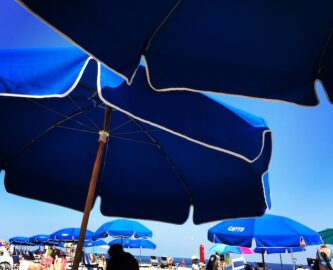 beach umbrella